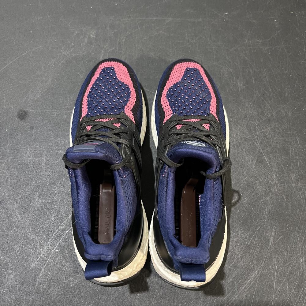 Real Madrid Shoes Ultraboost Mens 7.5 Navy Pink Adidas Soccer Running Primeblue - Picture 8 of 10